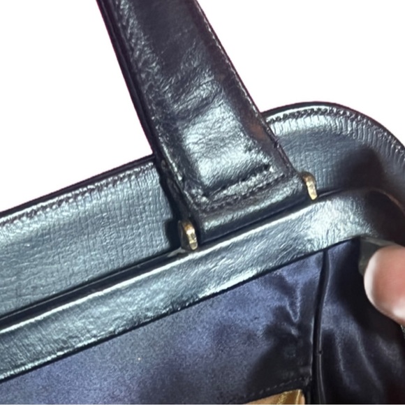 1940s Black Leather French Top Handle Hand Bag - Picture 6 of 13